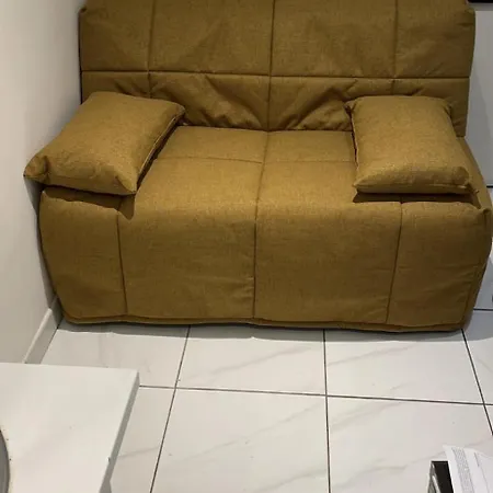 Chambre Proche Centre Et Monuments París